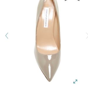 ⭐️ DVF Bethany Saffiano Patent Leather Heels